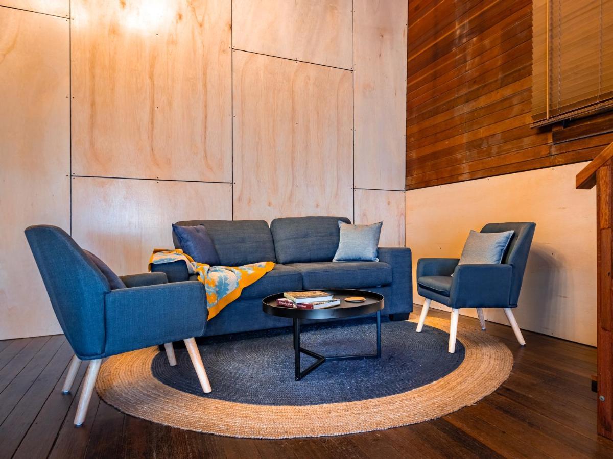 Pilgrim Blue, Derby - Two Charming Apartments In The Heart Of Дерби Экстерьер фото